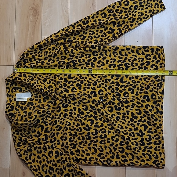 Japna women's small shirt - Picture 3 of 4